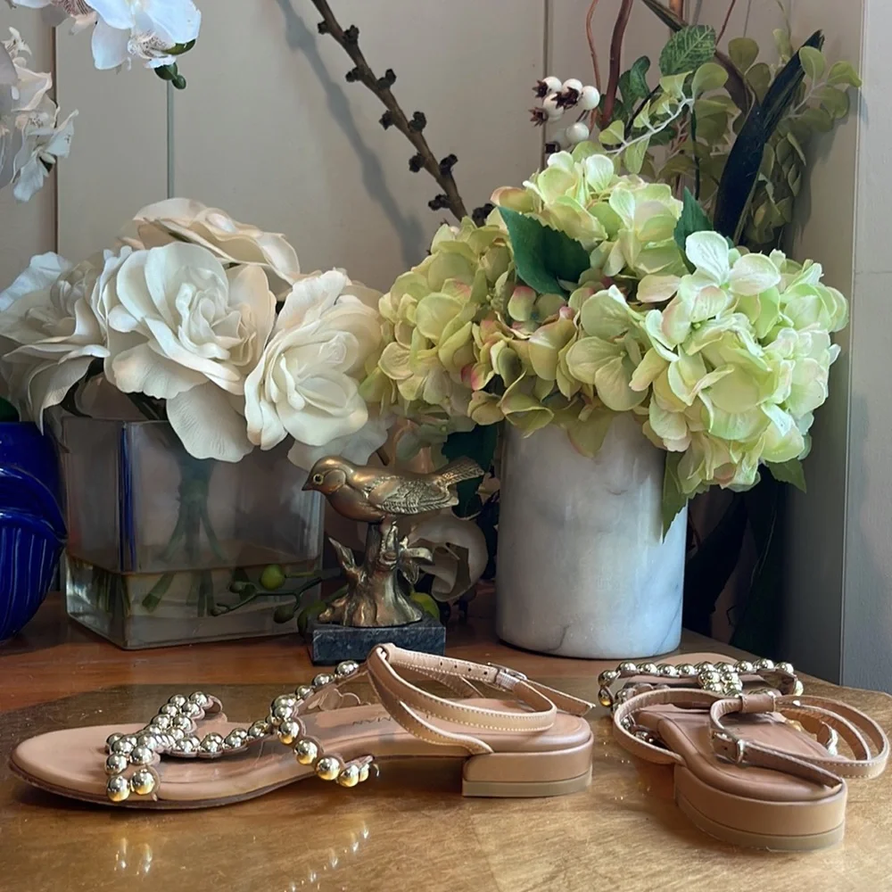 Stuart Weitzman Tini T-Strap Sandals - Picture 4 of 15